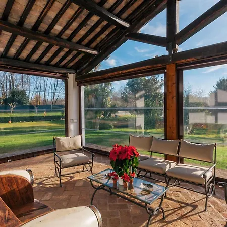 Agriturismo Voltarina 农家乐 *